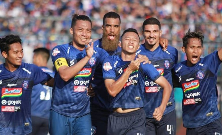 Hasil Pertandingan Arema FC vs Persebaya Surabaya: 4-0