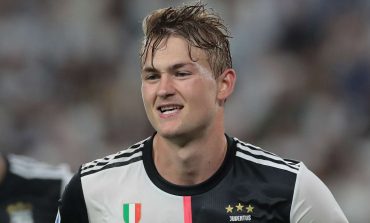 Matthijs De Ligt Tampil Buruk Saat Debut Di Serie A, Virgil Van Dijk: Dia Tetap Kalem