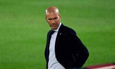 Zinedine Zidane Tak Mau Terlalu Lama Jadi Pelatih