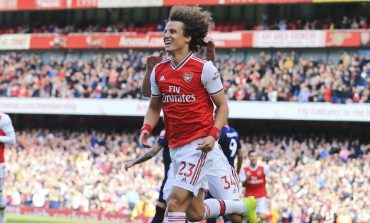 Arsenal Perpanjang Kontrak David Luiz, Petit: Mengecewakan, tapi Tidak Mengejutkan