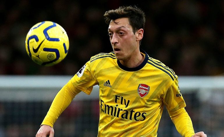Arsenal Dapat Kesempatan untuk Putuskan Hubungannya Dengan Ozil
