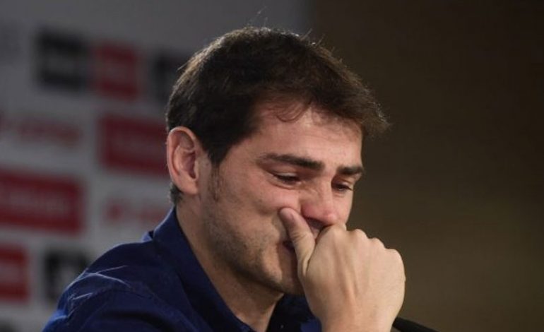 Iker Casillas Umumkan Pensiun dari Sepakbola
