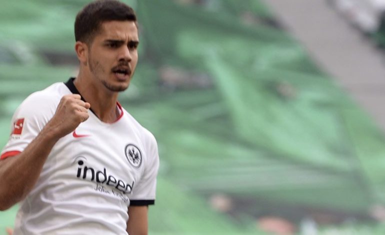 AC Milan Resmi Lepas Andre Silva Secara Permanen ke Eintracht Frankfurt