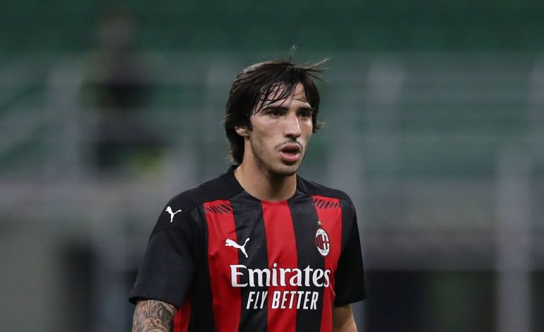 AC Milan Kena Kritik, Terkait Sandro Tonali Hingga Donnarumma