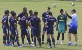 Skuad Persib Pincang dalam Laga Melawan Bhayangkara FC