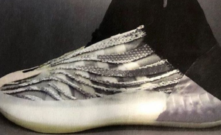 Kanye West Bikin Sketsa Adidas Yeezy Terbaru untuk Sepatu Basket