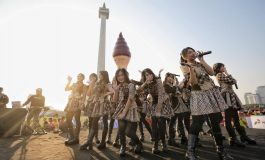 JKT48 Tampil Menawan di Puncak Kirab Obor Asian Games 2018