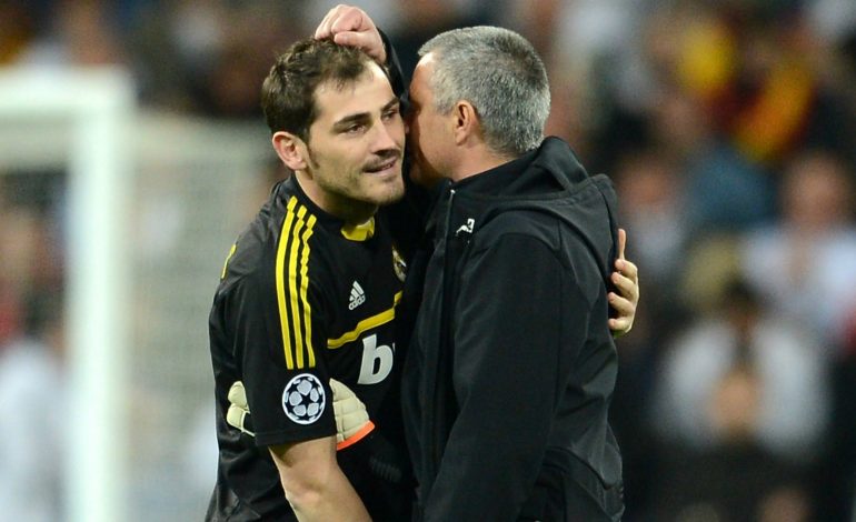 Casillas Minta Mourinho Tinggalkan Kursi Pelatih Manchester United