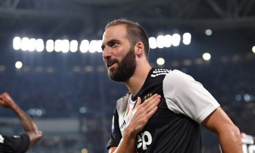 Juventus Ingin Pertahankan Gonzalo Higuain