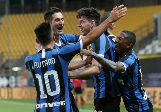 Diwarnai 2 Kartu Merah, Inter Milan Taklukkan Parma