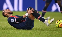 PSG vs Lyon: Les Parisiens Kalah, Neymar Cedera