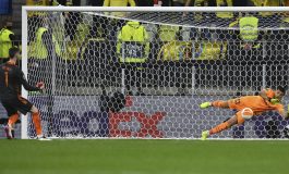 Final Liga Europa: Penalti De Gea Bikin MU Gigit Jari