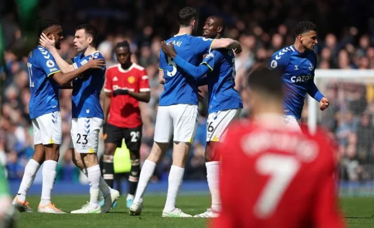 Hasil Pertandingan Everton vs Manchester United 1-0, 9 April 2022